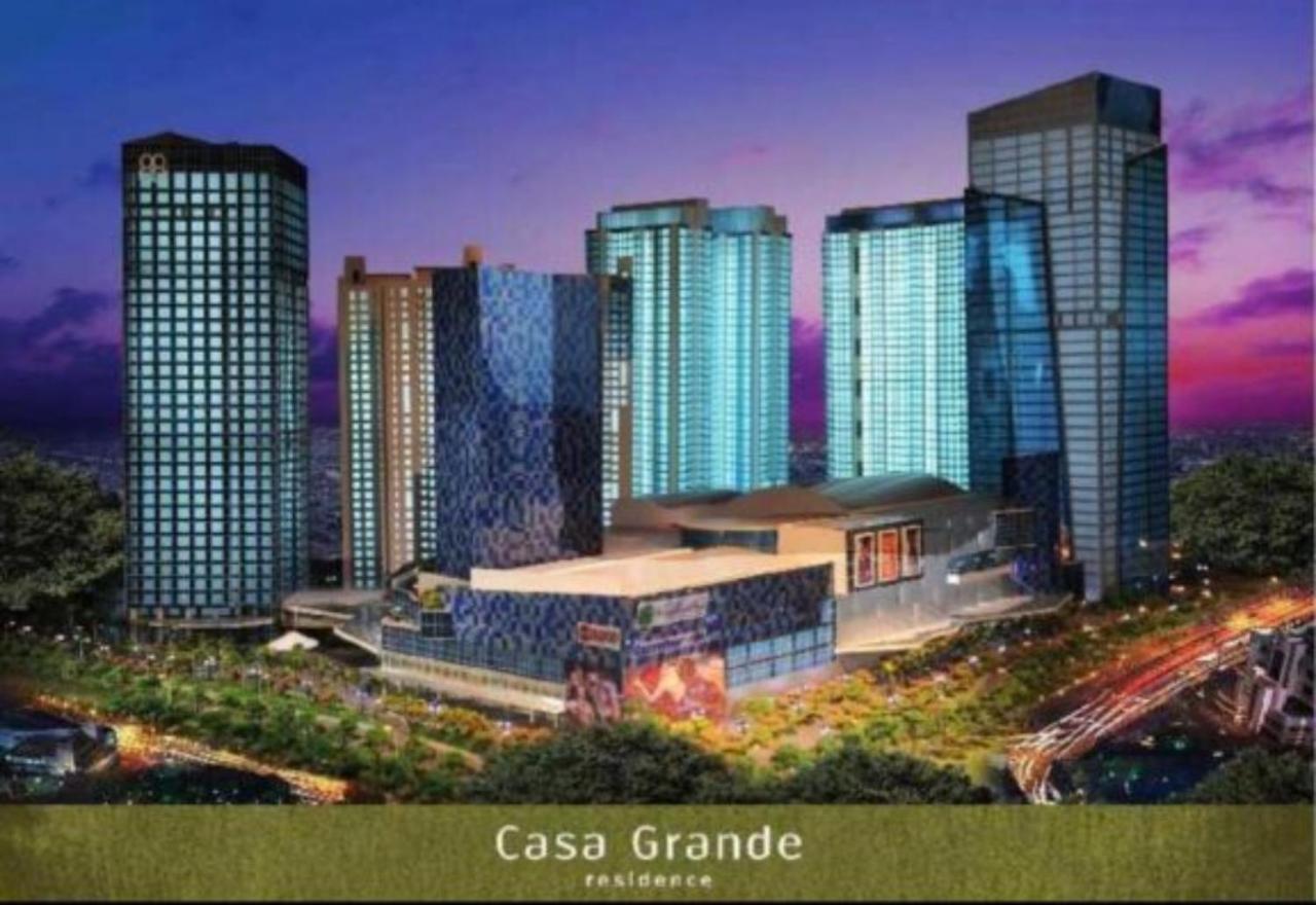Casa Grande Residence Tower Angelo Yakarta Exterior foto